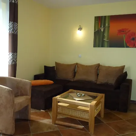 Apartament Family Tom *