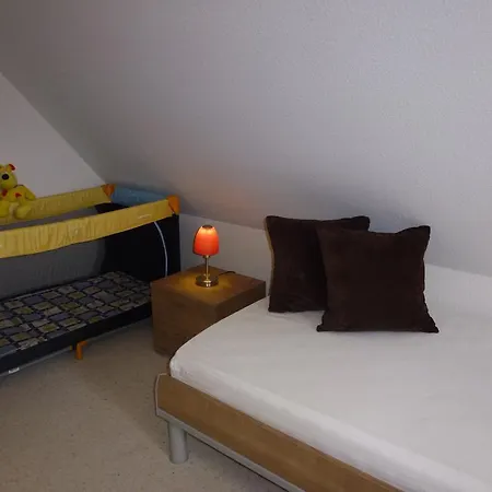 ファミリー トム