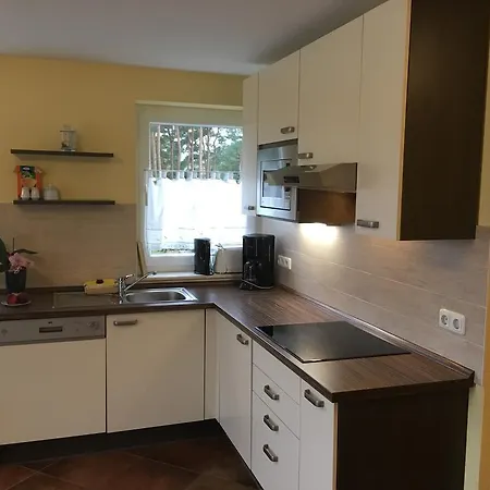 패밀리 아파트먼트 톰 *