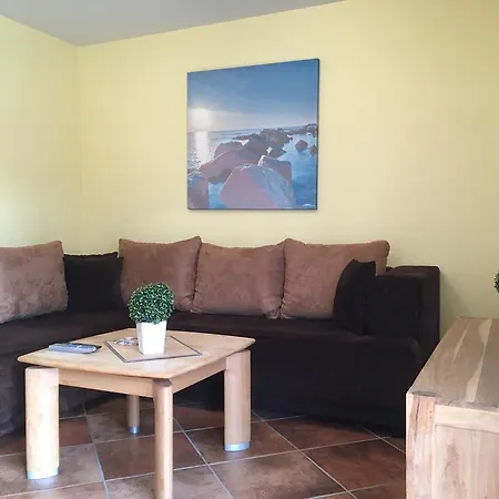 아파트 패밀리 아파트먼트 톰 *