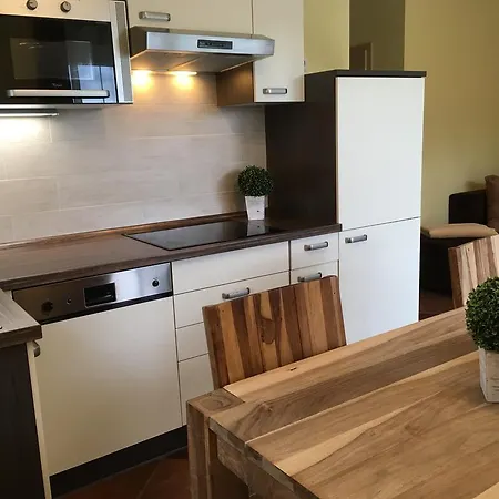 Apartament Family Tom