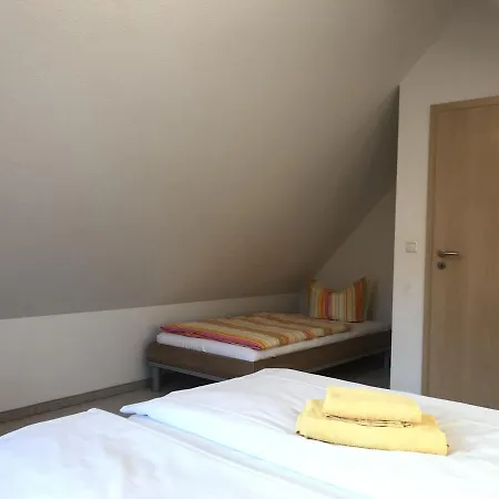 公寓 汤姆家庭公寓酒店 Karlshagen