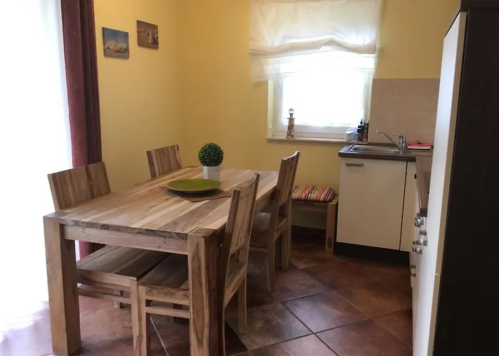 Διαμέρισμα Family Tom *